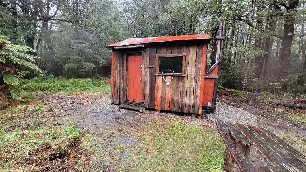 Slaty Creek Hut