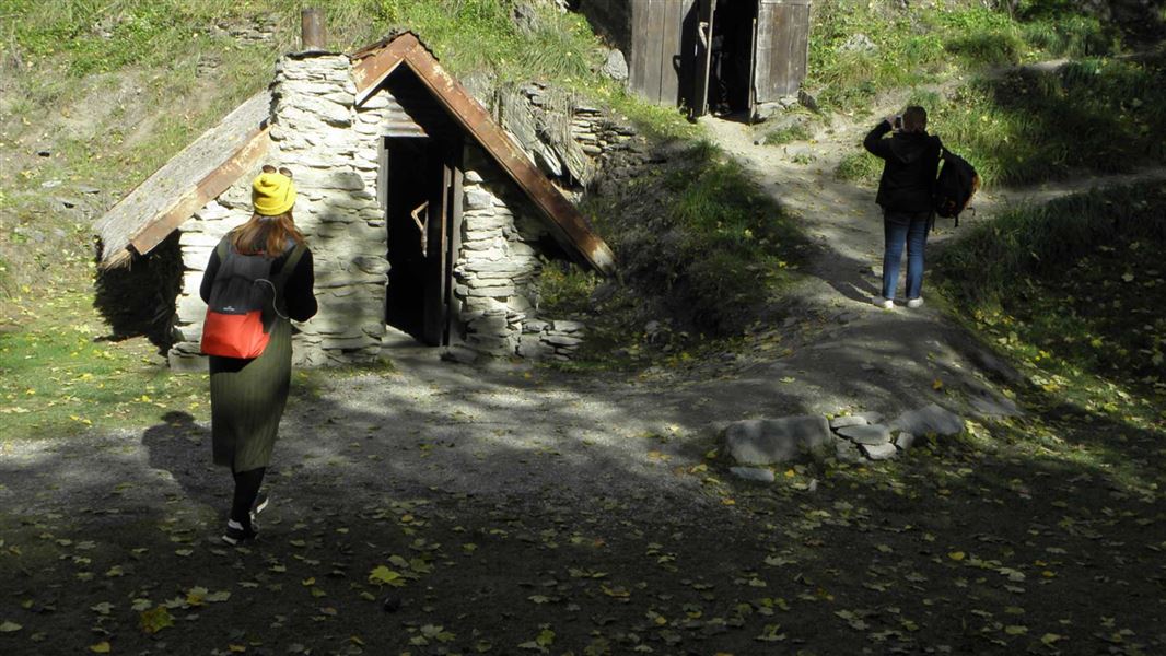 Arrowtown Chinese Settlement,