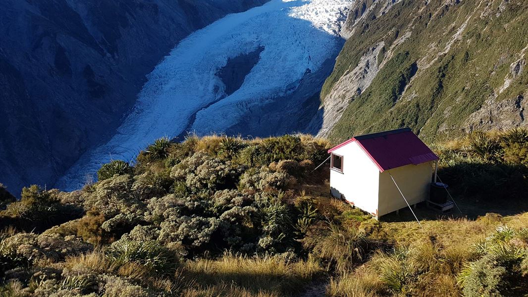 Castle Rocks Hut Westland Tai Poutini National Park, West Coast region