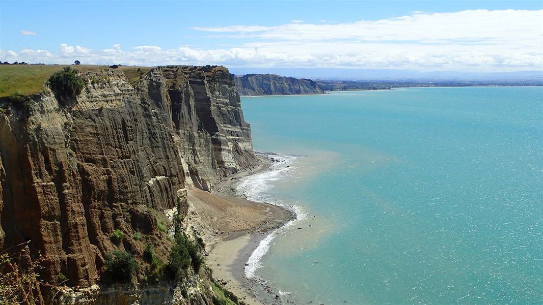 Cape Kidnappers active rock fall zone. 