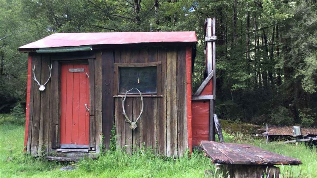 Exterior of Slaty Creek Hut. 