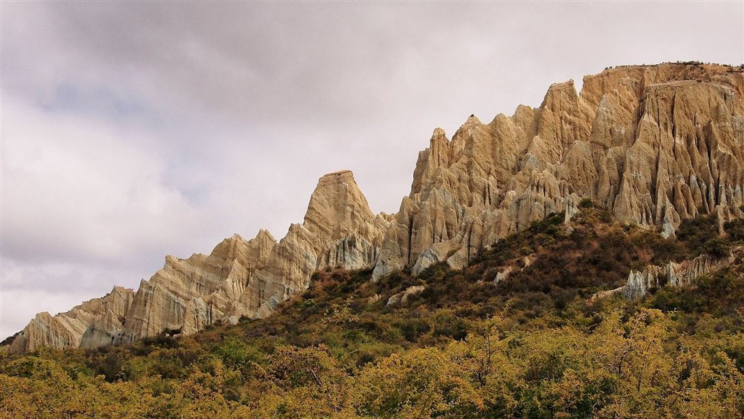 Clay Cliffs, Omarama