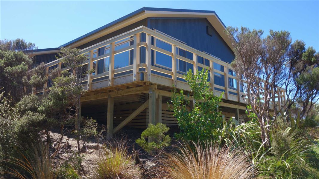 James Mackay Hut Heaphy Track.