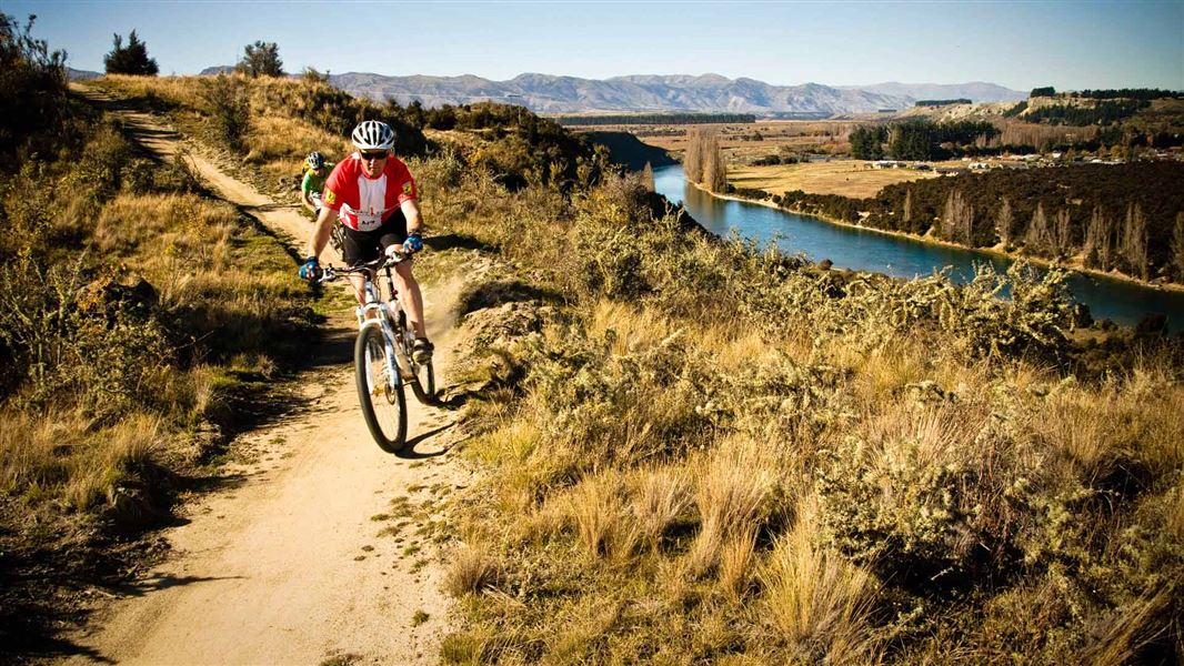 Mountain bikers on Deans Bank loop