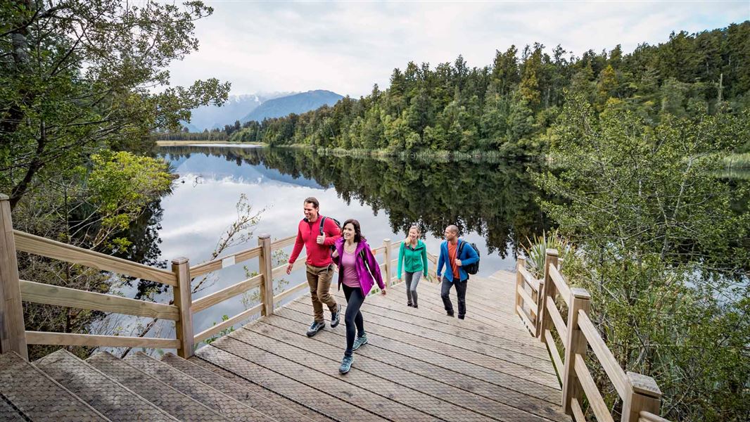 Lake Matheson. 