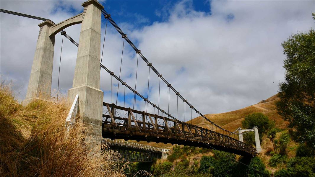 Springvale Suspension Bridge. 