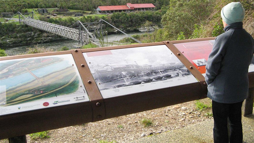 Displays at Brunner Mine site. 