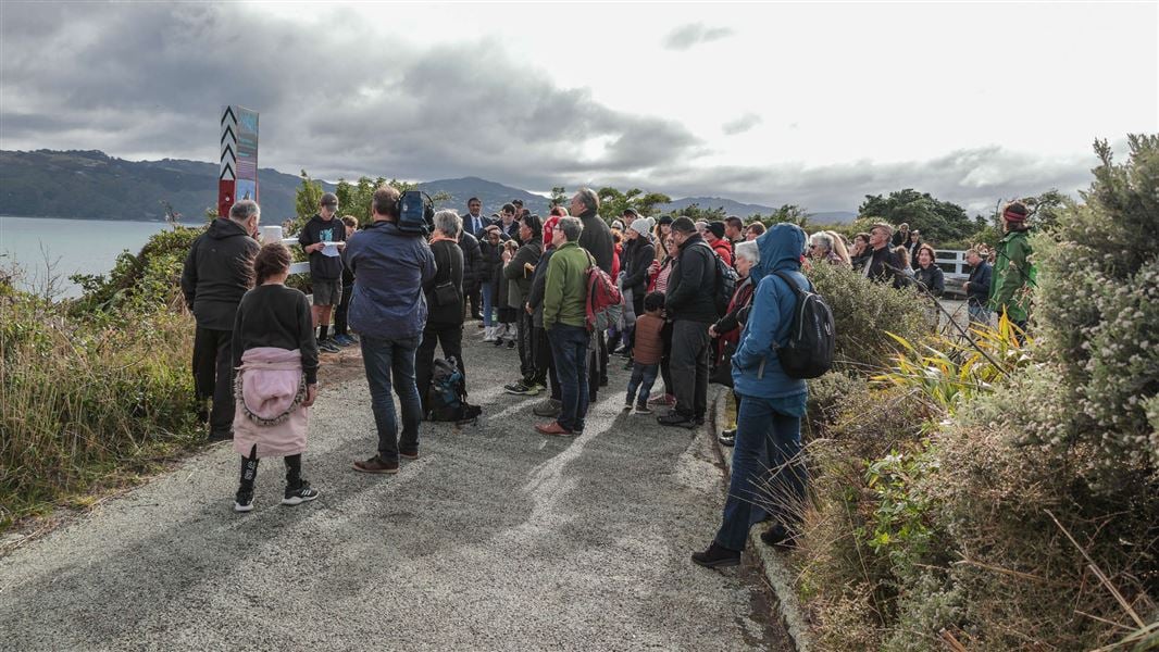 Unveiling the panels on Matiu/Somes Island.