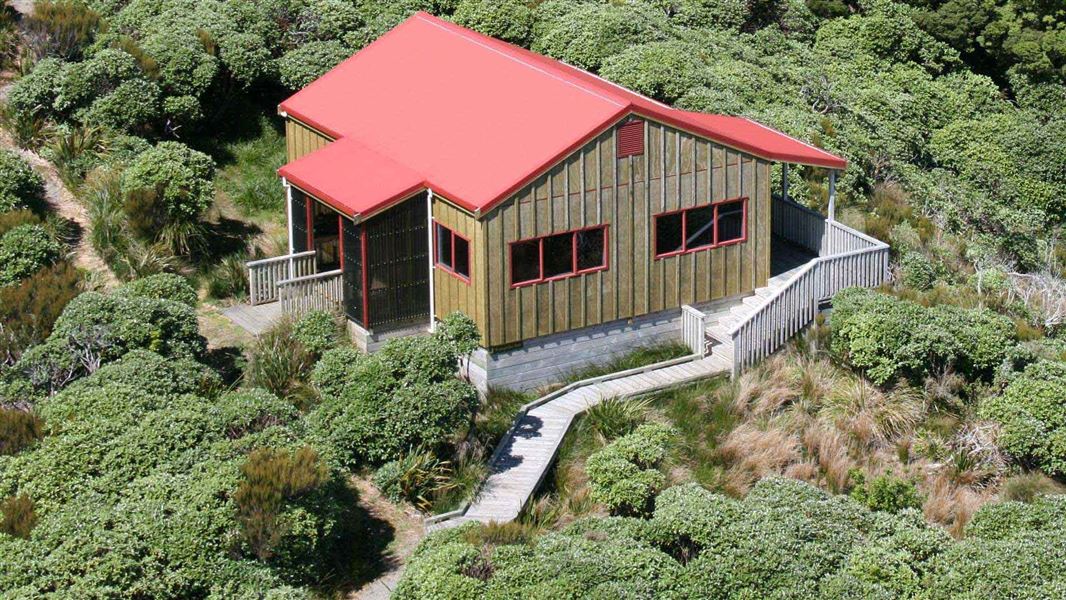 Aerial view of Waiopehu Hut. 