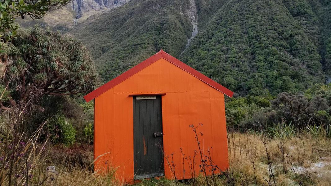 Top Trent Hut/Lagoon Hut with bushes in background. 