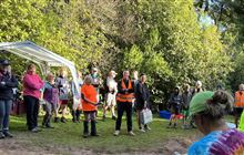 Volunteer with Ōtanewainuku Kiwi Trust